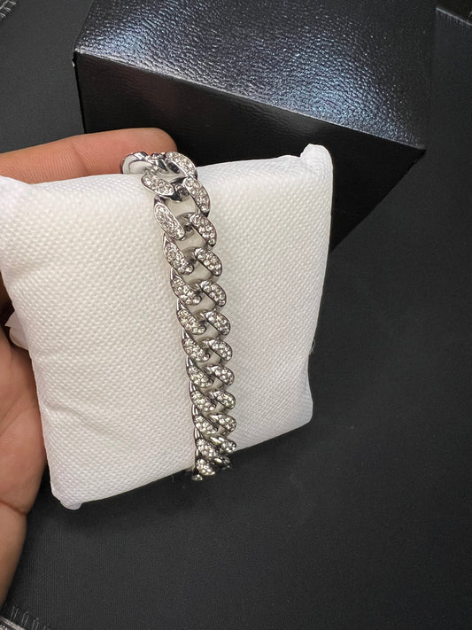 DIAMOND BRACELET.